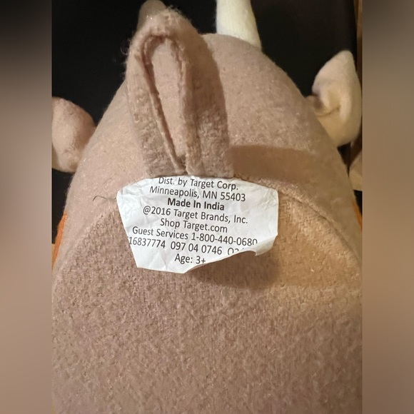 Giraffe plush wall decor, Target, Pillowfort - Picture 5 of 5